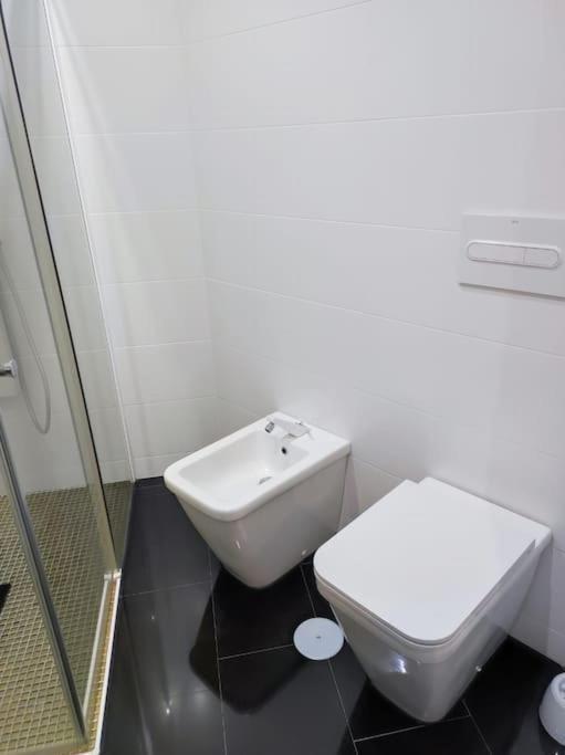 Luminoso Apartamento Con Garaje En El Centro Málaga Buitenkant foto